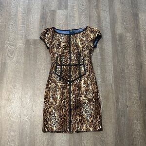 Chic Leopard Print Mini Dress